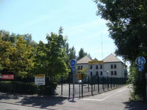 Premiere Classe Strasbourg Sud - Illkirch Bagian luar foto